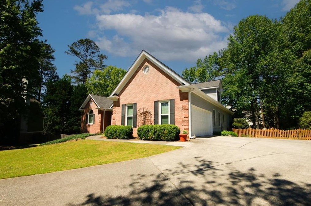 5095 Winding Rose Dr, Suwanee, GA 30024