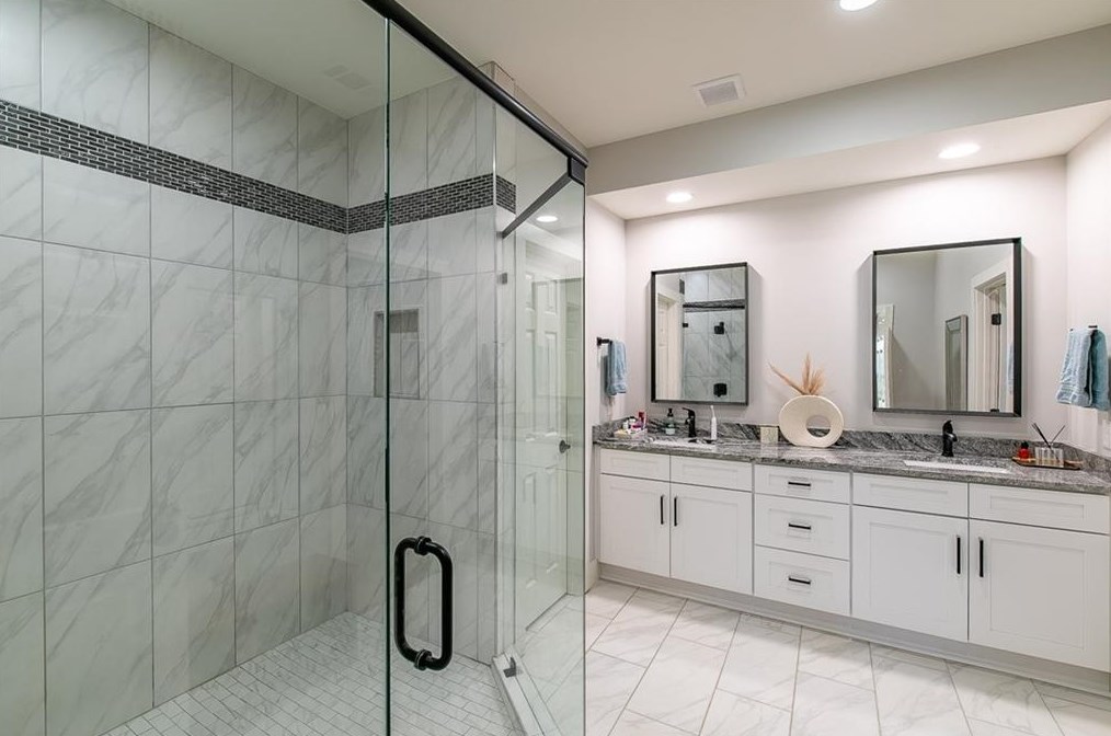 544 Ashburton Ave, Decatur GA  30032-4068 exterior