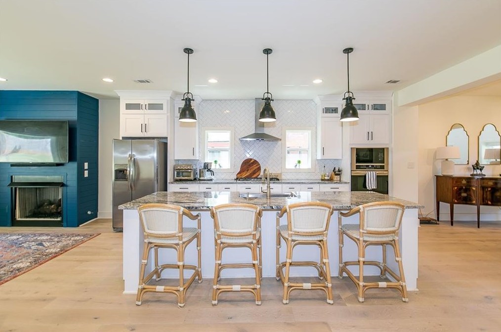 544 Ashburton Ave, Decatur GA  30032-4068 exterior