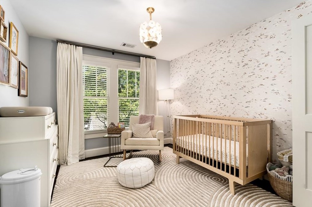 325 Montgomery St, Decatur GA  30030-2425 exterior