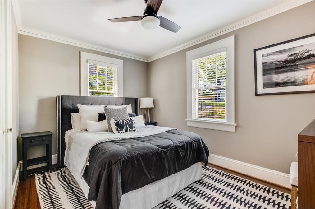 325 Montgomery St, Decatur GA  30030-2425 exterior