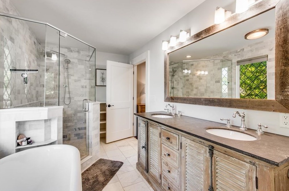 325 Montgomery St, Decatur GA  30030-2425 exterior