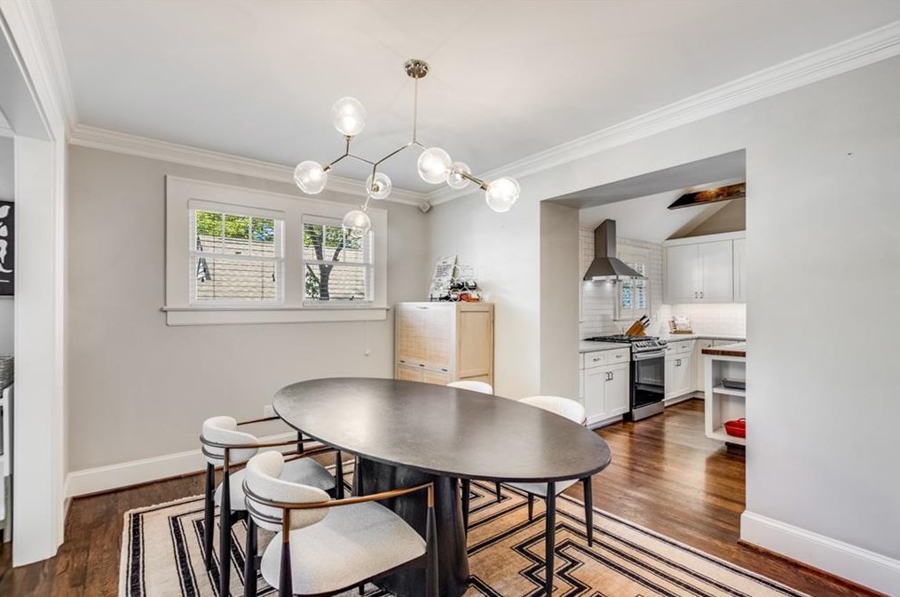 325 Montgomery St, Decatur GA  30030-2425 exterior