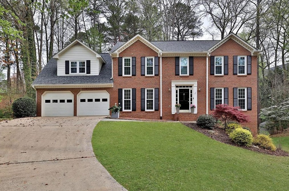 705 Wood Valley Trce, Roswell, GA 30076