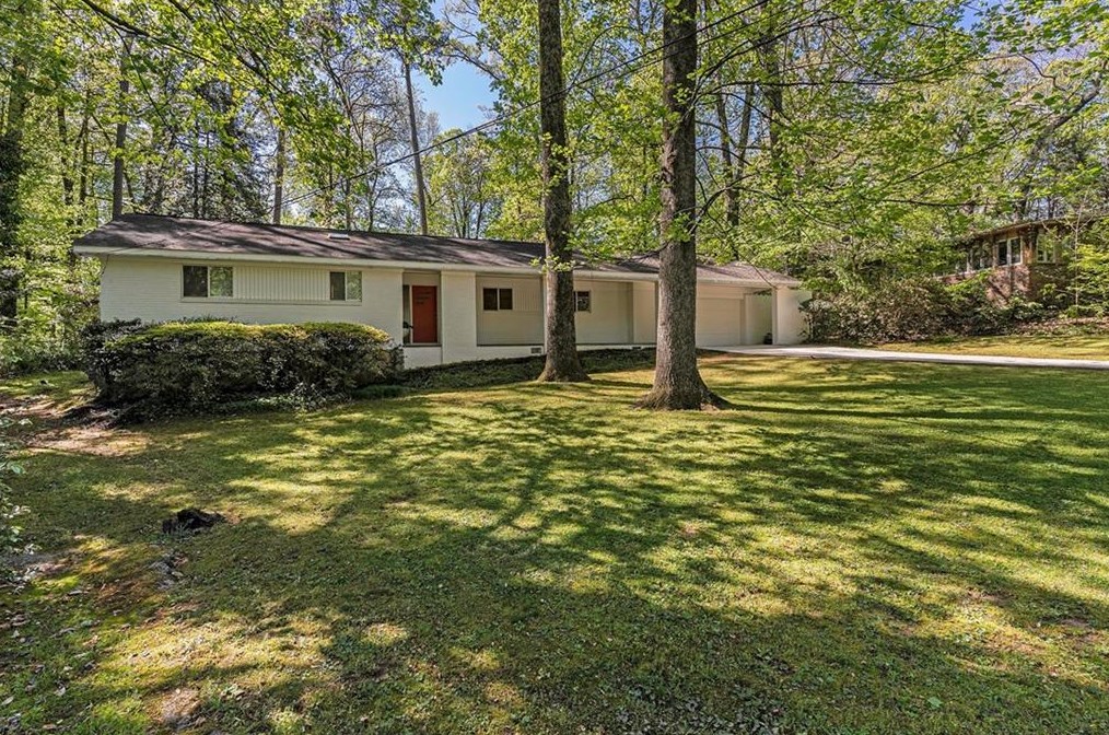 921 Vistavia Cir, Decatur, GA 30033-3428