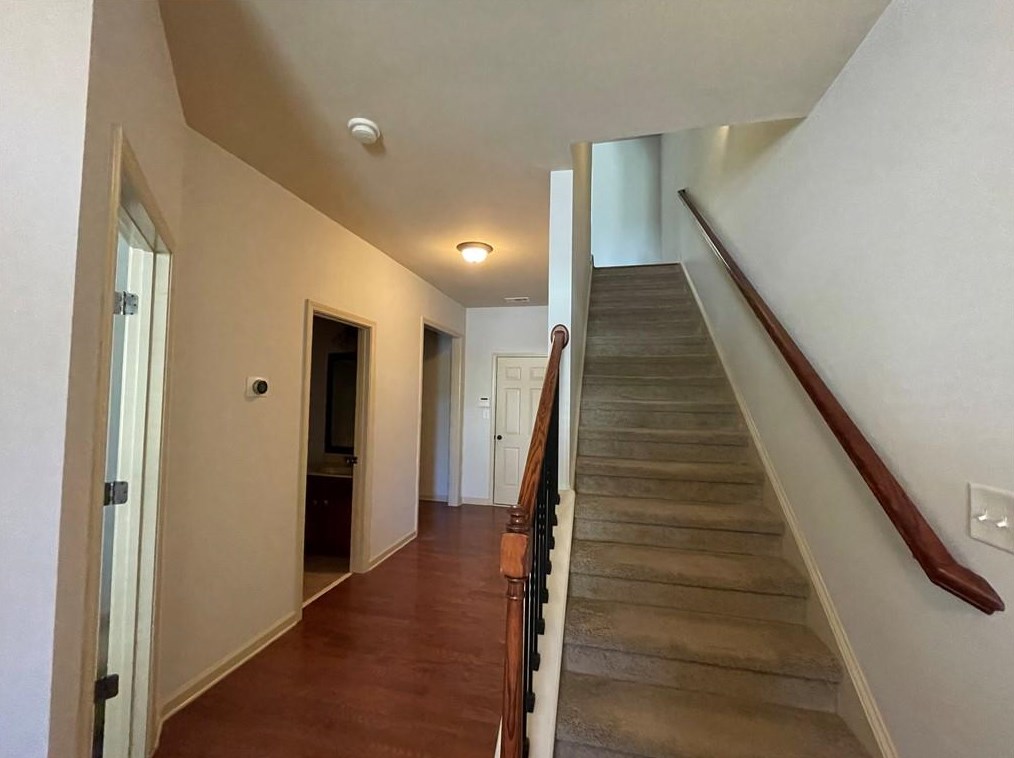 800 Village Field Ct, Suwanee, GA 30024
