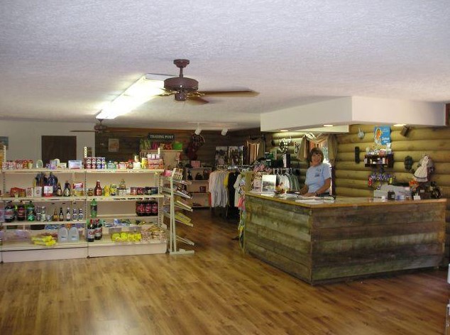 42 Rocky Ln, Cleveland, GA 30528