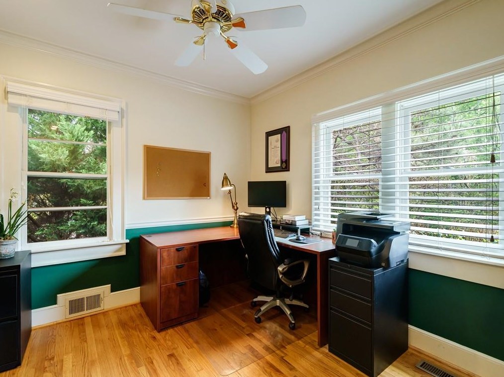 1626 Frazier Rd, Decatur GA  30033-1807 exterior