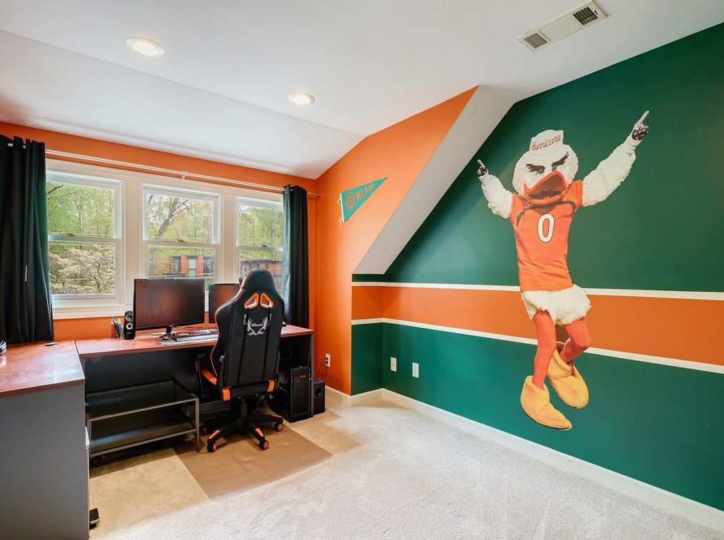 1626 Frazier Rd, Decatur GA  30033-1807 exterior