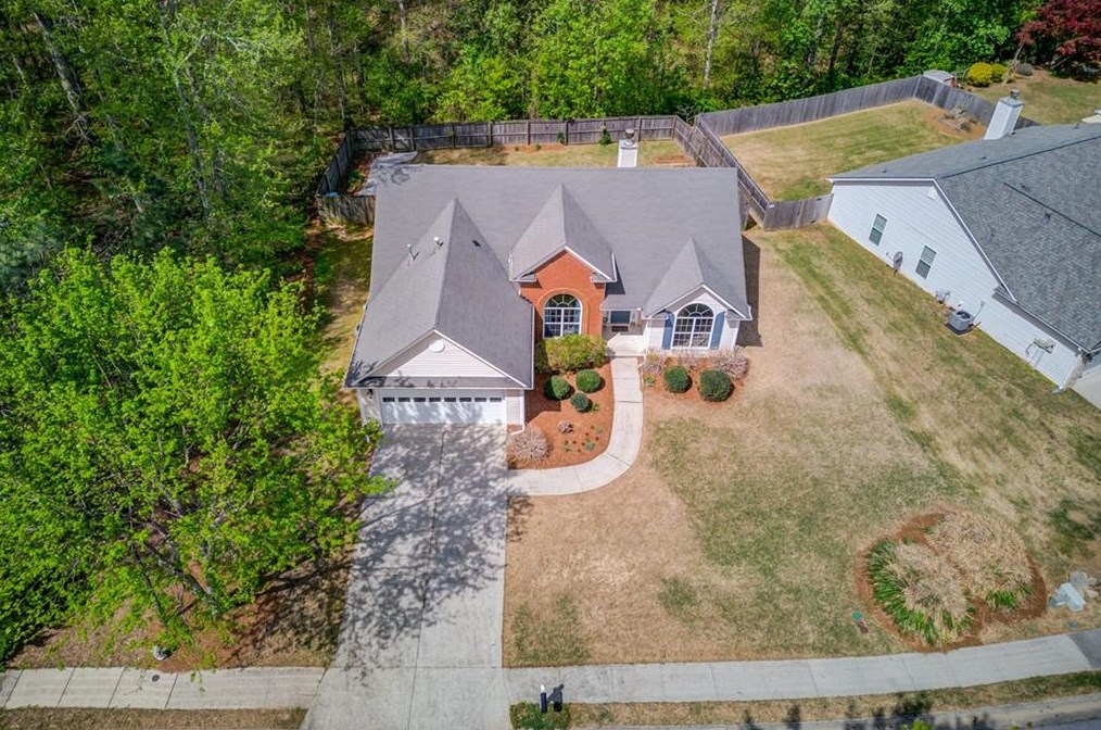 1995 Charleston Oak Cir, Lawrenceville, GA 30043-2258