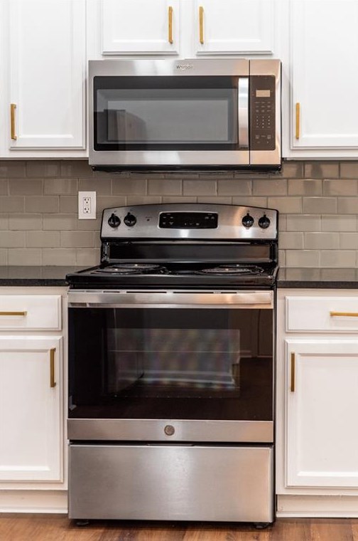 4909 Truitt Ln, Decatur GA  30035-4325 exterior