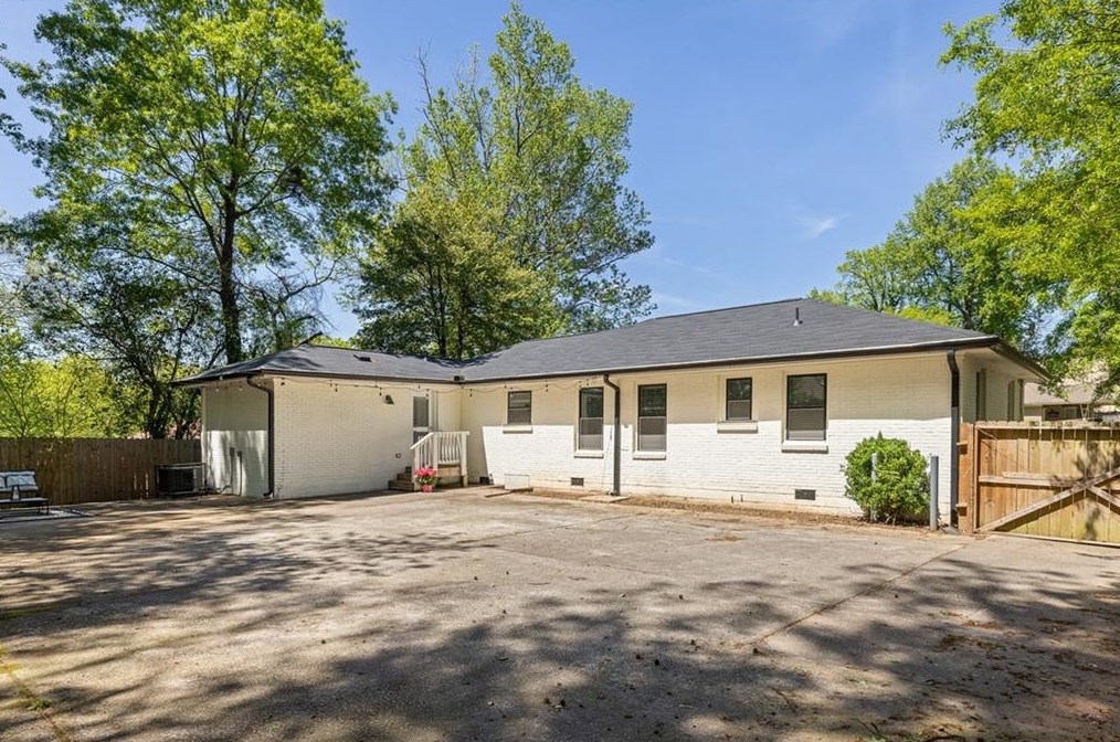 2993 Belvedere Ln, Decatur GA  30032-2718 exterior