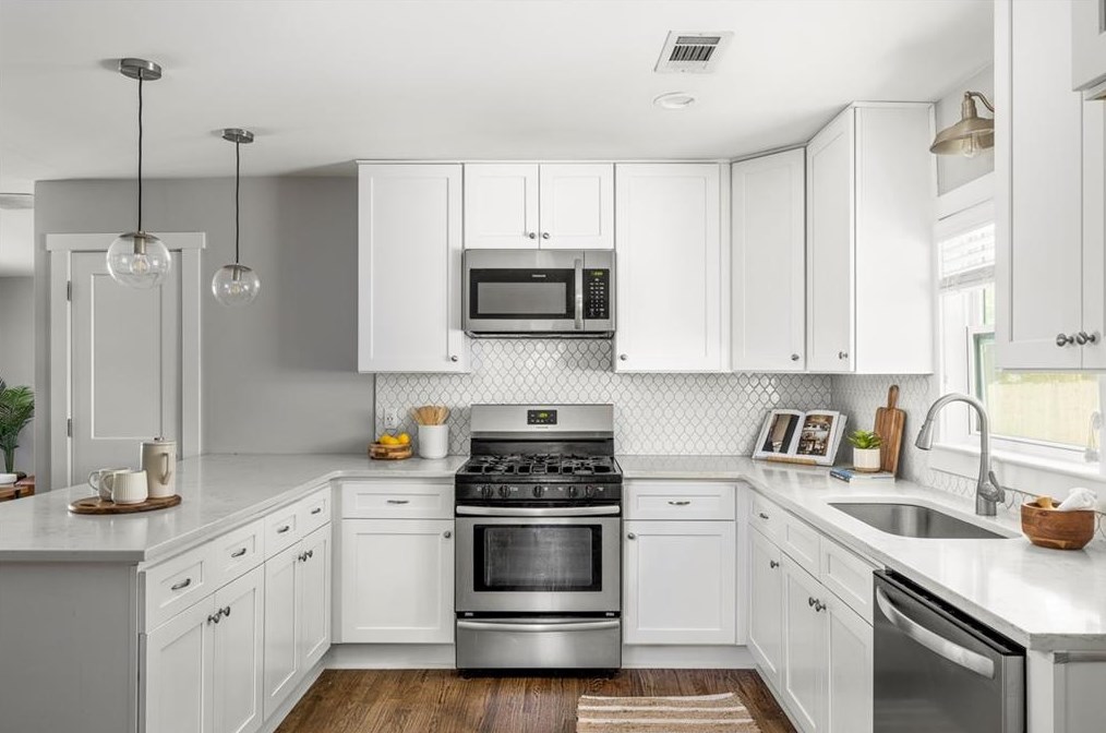 2993 Belvedere Ln, Decatur GA  30032-2718 exterior