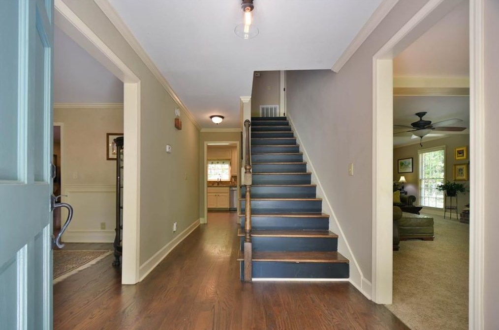 67 Westwood Cir, Euharlee, GA 30120-5741