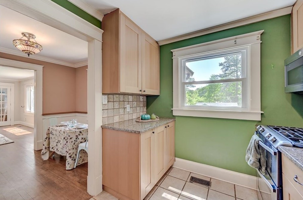 2328 Desmond Dr, Decatur GA  30033-4744 exterior