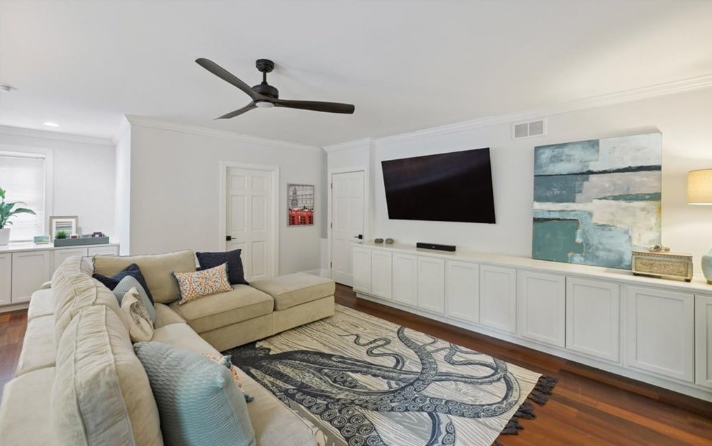 5 Roanoke Ave, Atlanta GA  30305-4345 exterior