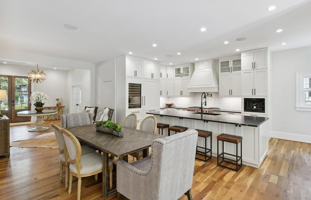 5 Roanoke Ave, Atlanta GA  30305-4345 exterior