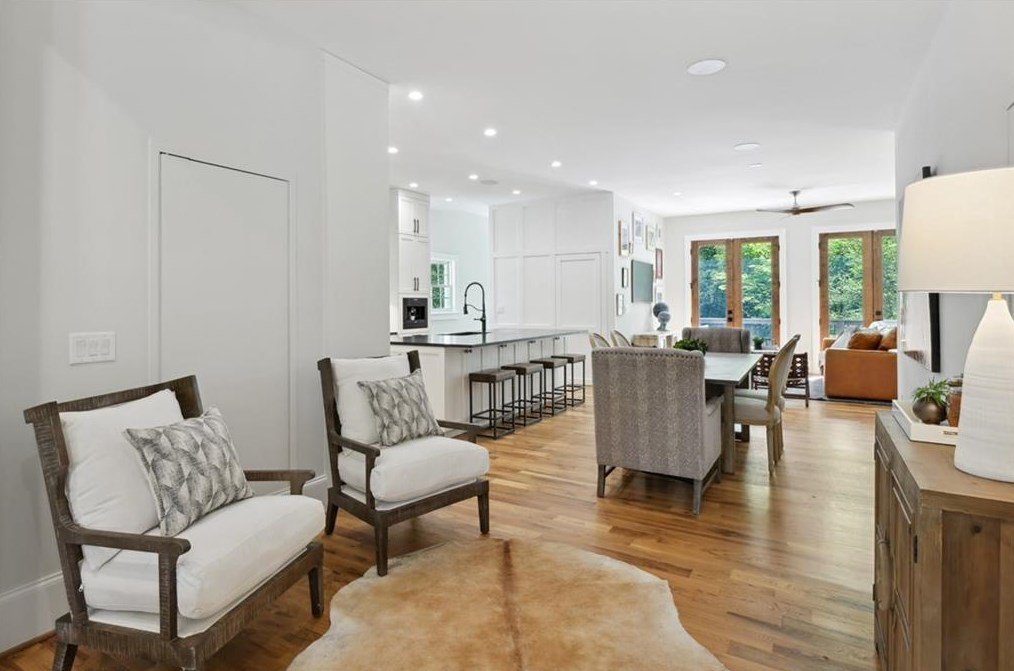 5 Roanoke Ave, Atlanta GA  30305-4345 exterior