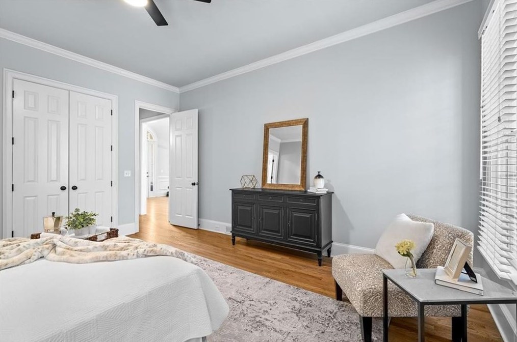 1065 Lake Shore Overlook, Alpharetta GA  30005-6983 exterior