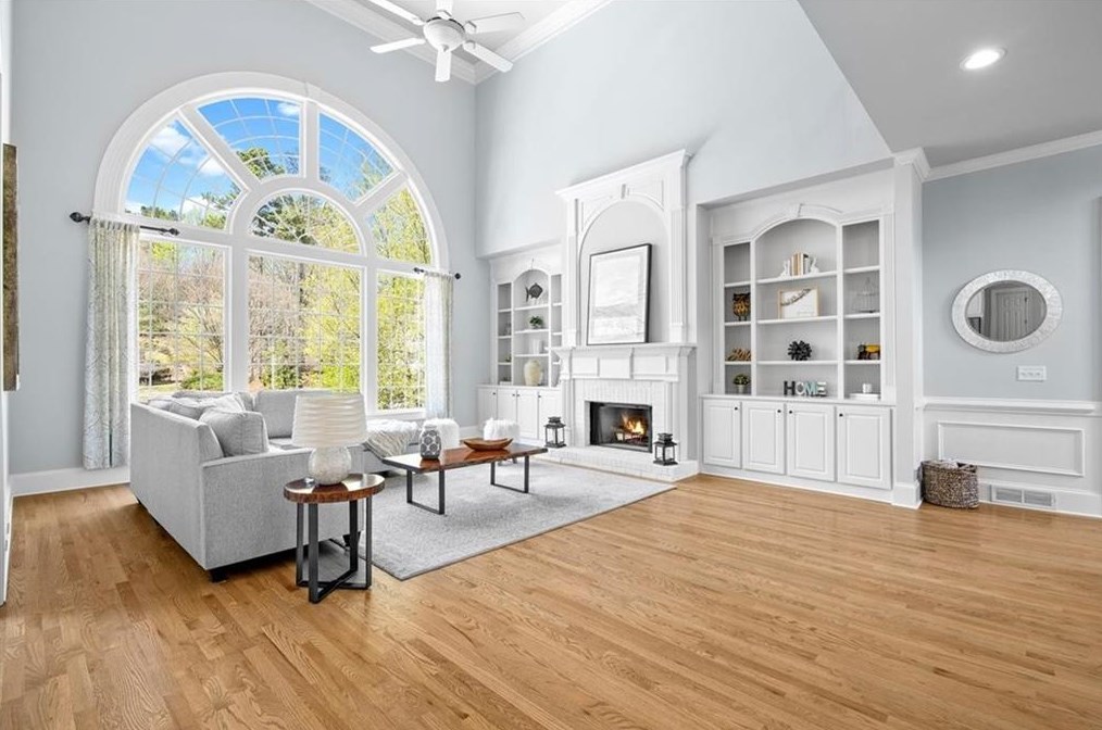 1065 Lake Shore Overlook, Alpharetta GA  30005-6983 exterior