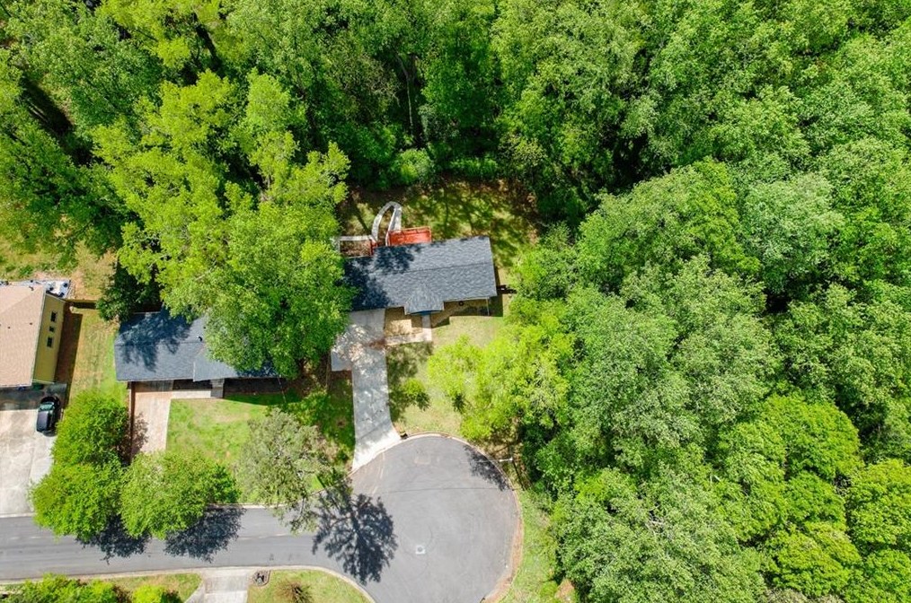 3496 Turner Heights Dr, Decatur, GA 30032-3138