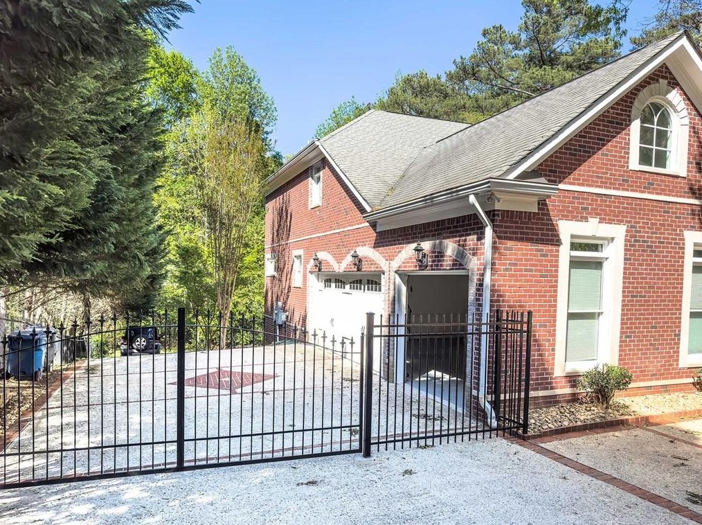 3097 Brookview Rd Se, Marietta, GA 30067