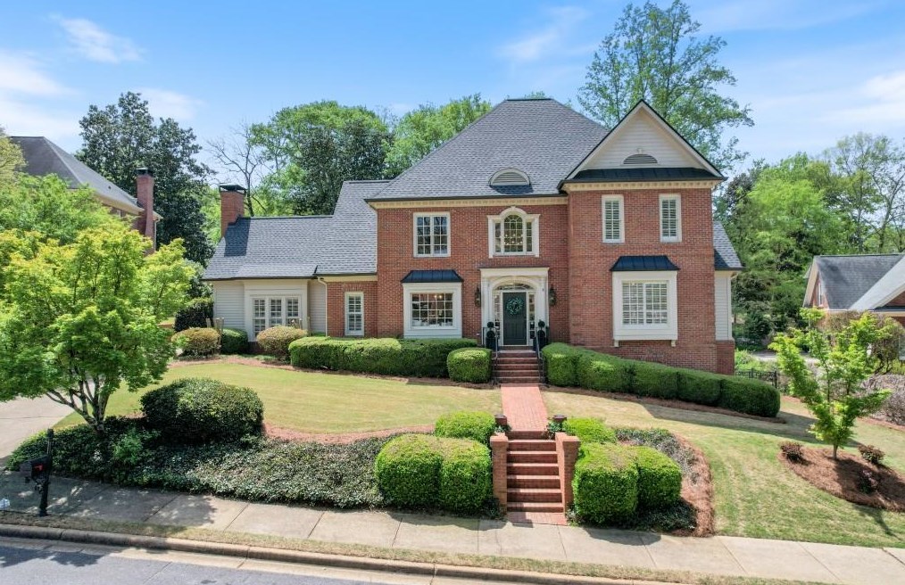 6170 Daffodil Ln, Norcross, GA 30092-1368