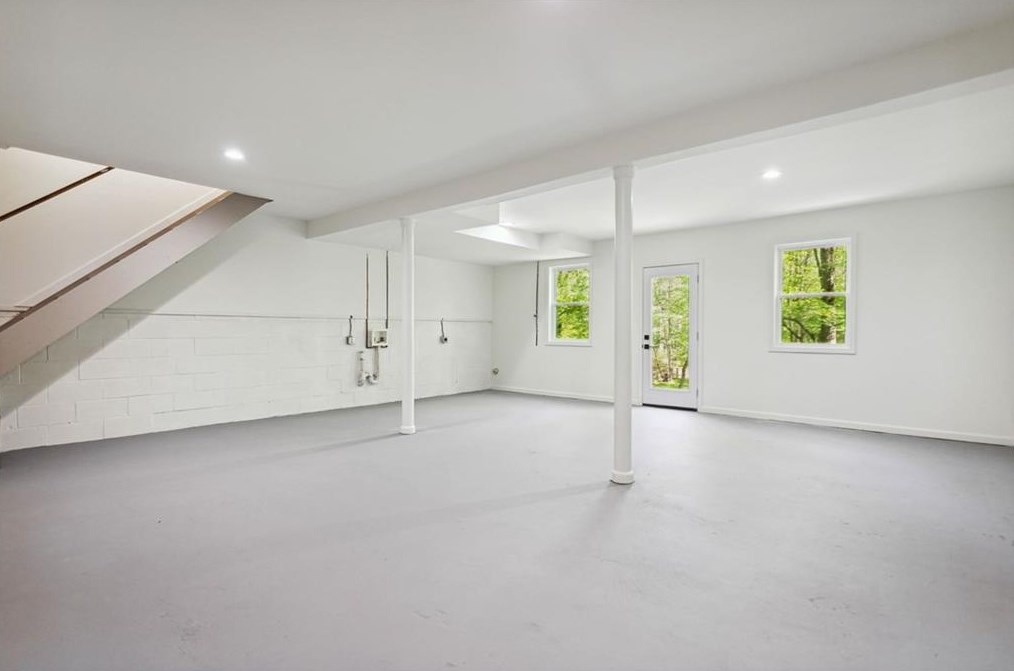 104 Birch Rill Dr, Alpharetta GA  30022-8558 exterior