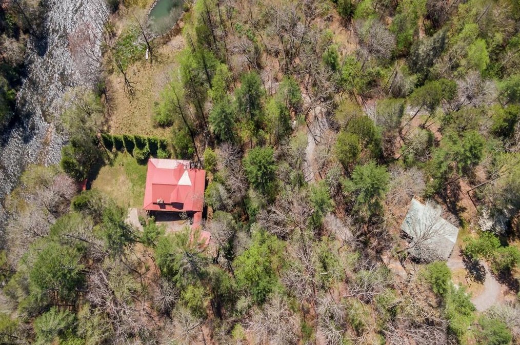 71 River Ridge Ct, Blue Ridge, GA 30513-5106