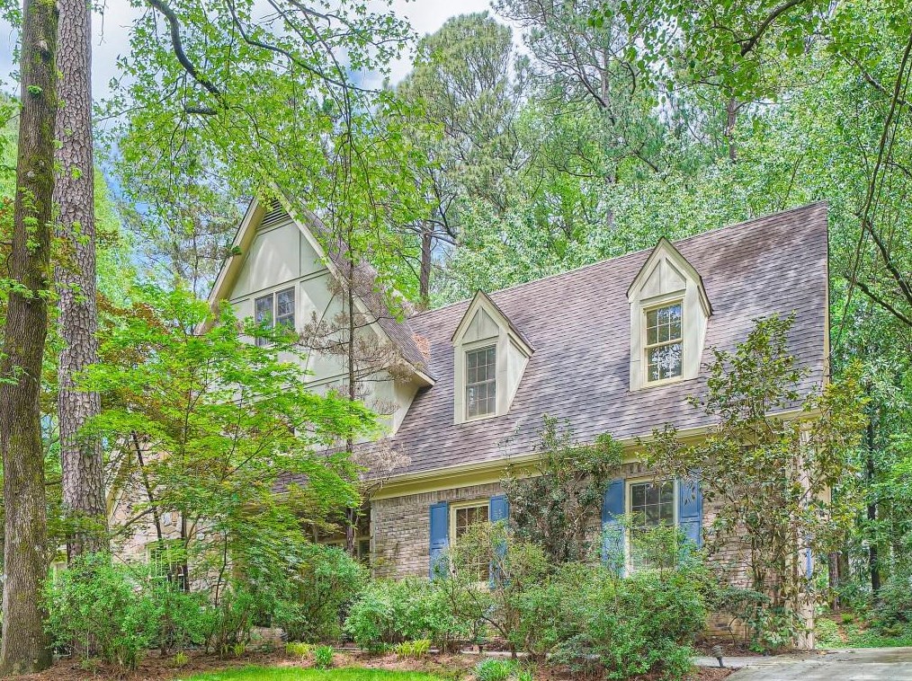 1160 Woods Cir, Atlanta, GA 30324-2736
