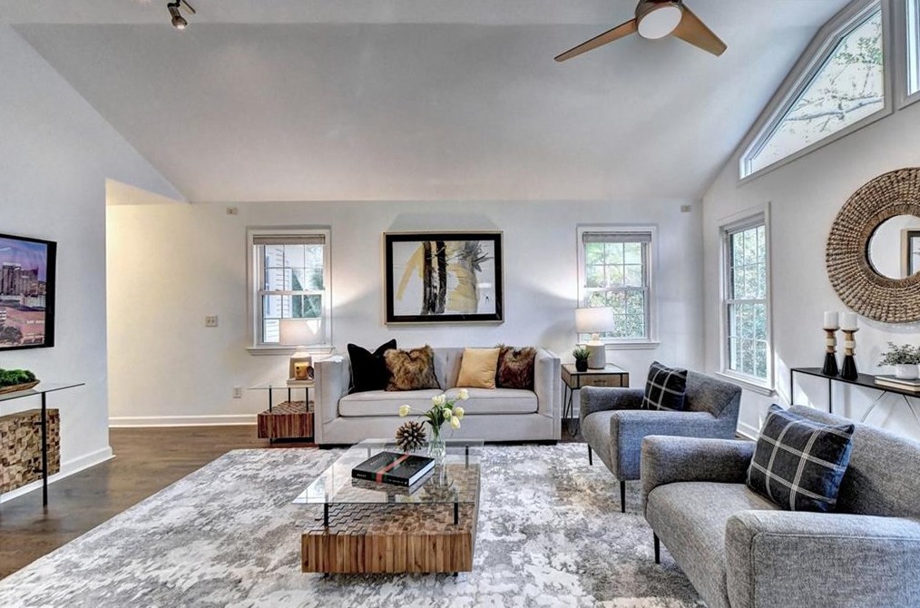 1139 Vis Trl, Atlanta GA 30324-4528 exterior