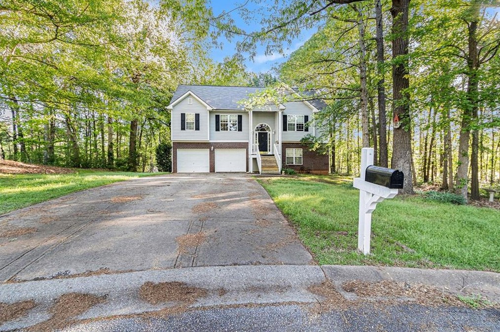 1303 Post Oak Ct, Winder, GA 30680-3355