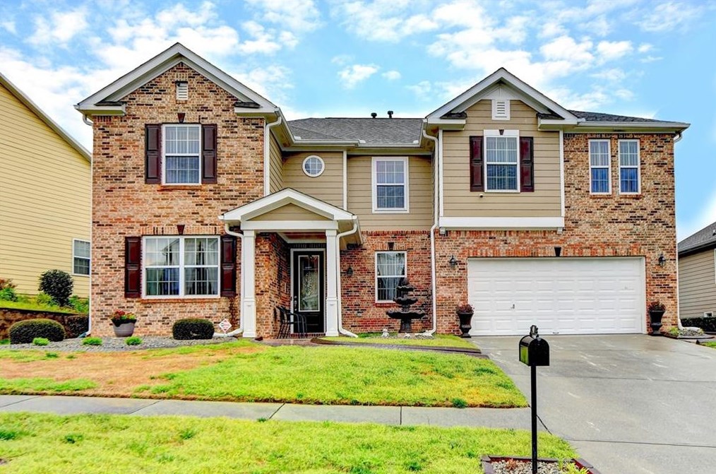 336 Cutleaf Ives Dr, Grayson, GA 30017