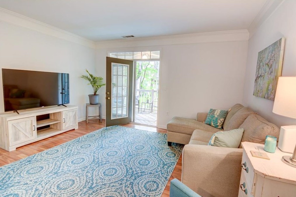 613 Sandringham Dr, Alpharetta GA 30004-4972 exterior