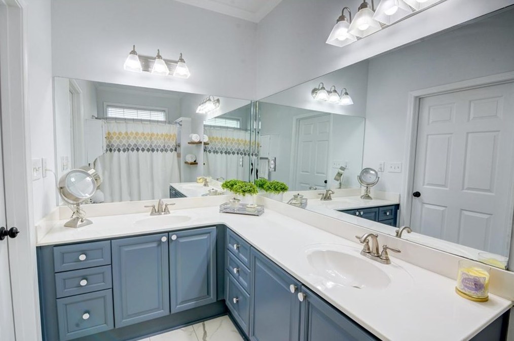 613 Sandringham Dr, Alpharetta GA 30004-4972 exterior