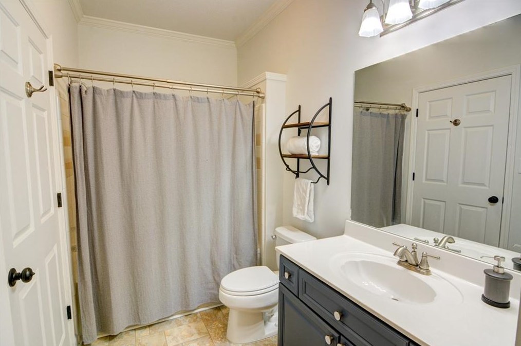 613 Sandringham Dr, Alpharetta GA 30004-4972 exterior