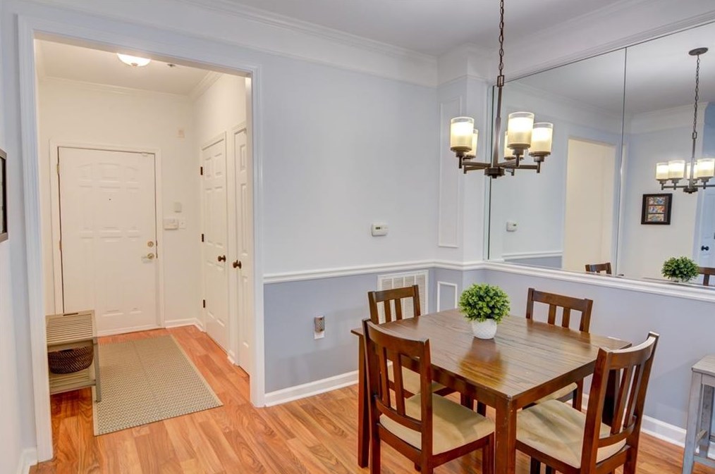 613 Sandringham Dr, Alpharetta GA 30004-4972 exterior