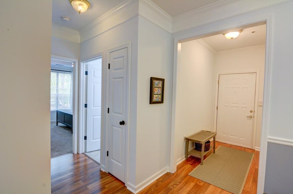 613 Sandringham Dr, Alpharetta GA 30004-4972 exterior