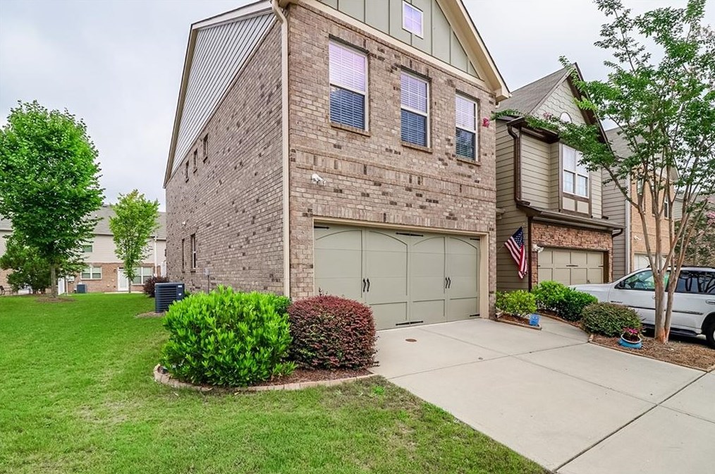 2344 Attewood Dr, Buford, GA 30519
