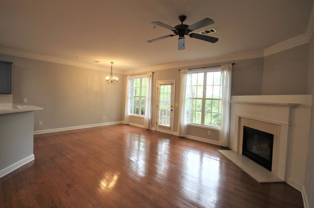716 Surrey Park Pl Se, Smyrna, GA 30082