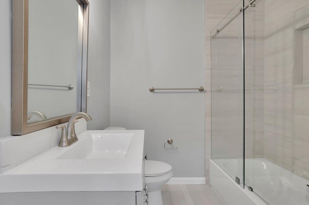 2866 Joyce Ave, Decatur GA  30032-4324 exterior