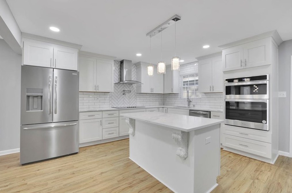 2866 Joyce Ave, Decatur GA  30032-4324 exterior