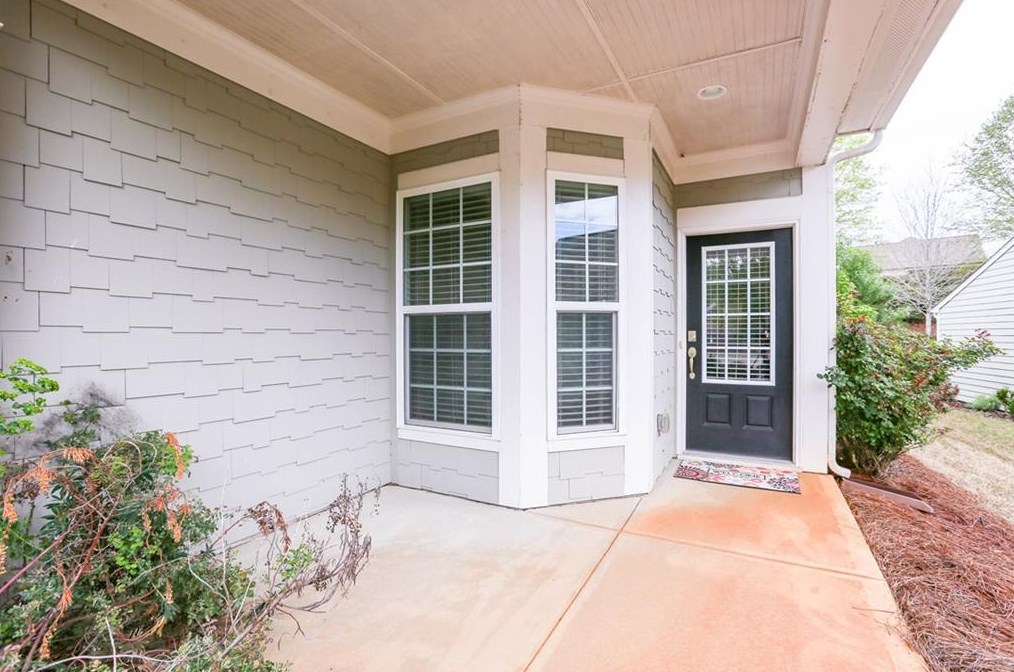 340 Sandy Springs Dr, Griffin, GA 30223-7275