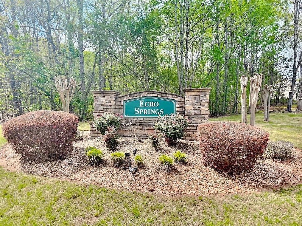 6370 Resonance Ct, Douglasville, GA 30135-5489