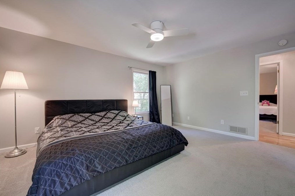 11350 Cranwood Cv, Roswell GA  30075-2469 exterior
