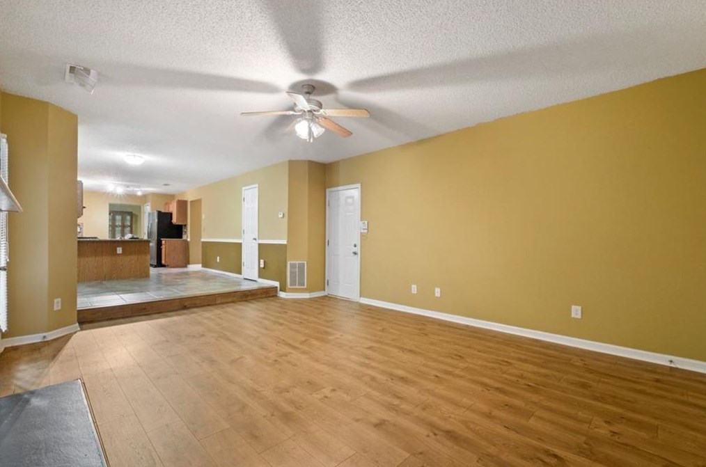 3526 Oakshire Way, Atlanta GA  30354-3629 exterior