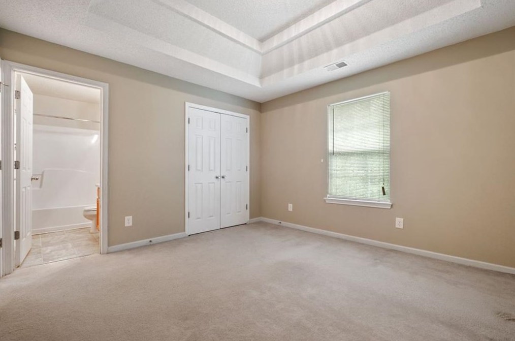 3526 Oakshire Way, Atlanta GA  30354-3629 exterior