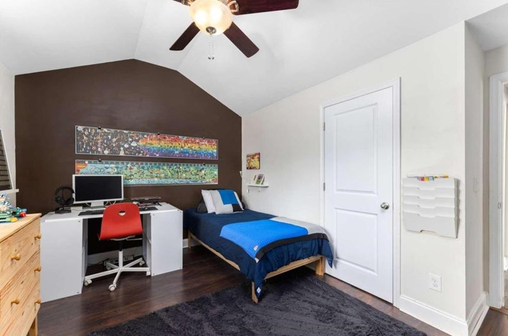 20 Walthall St, Atlanta GA  30307-2623 exterior