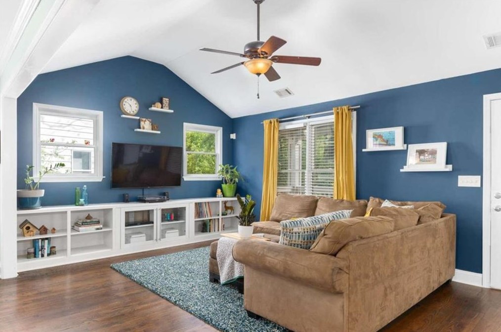 20 Walthall St, Atlanta GA  30307-2623 exterior
