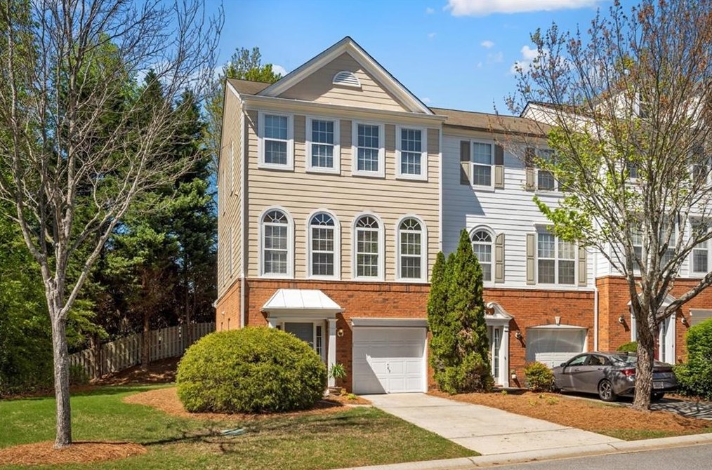 3923 Howell Park Rd, Duluth, GA 30096